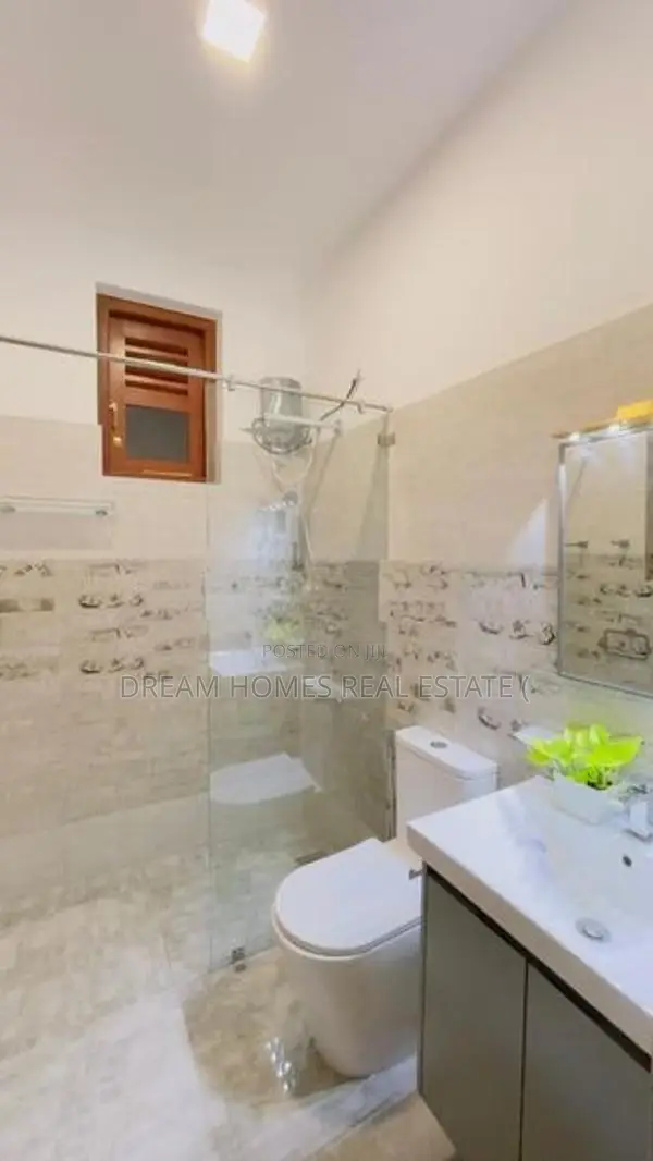 Ultra-Luxury 4-Bedroom Modern Home with Rooftop Garden – Athurugiriya
