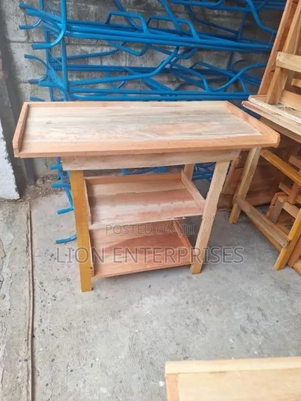 Rack tables 3ft