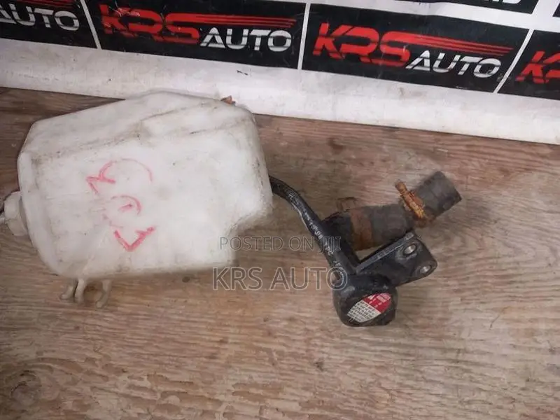 Honda Civic FD 3 Radiator Water Tankl