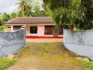 3BED HOUSE FOR SALE IN BANDARAGAMA (SP1139)