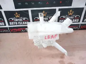 Nissan Leaf AEZ0 Wiper Washer Tank