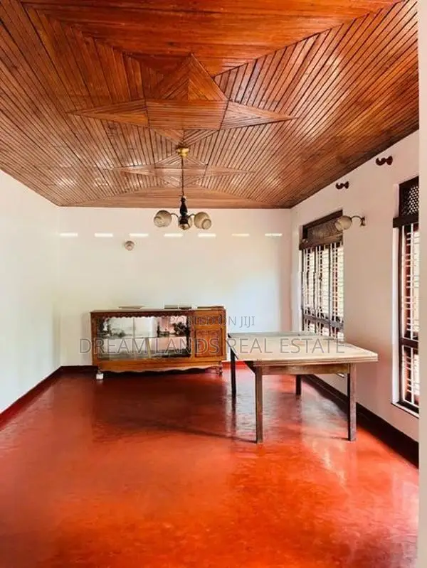 3BED HOUSE FOR SALE IN BANDARAGAMA (SP1139)