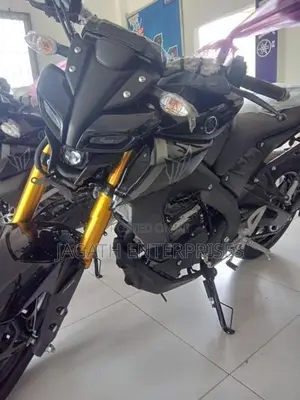 Yamaha MT 15 Black metallic 2026