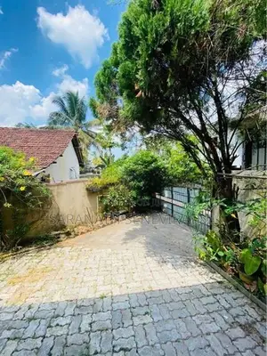 Single Story House in Arawwala - Off Piliyandala Maharagama Rd
