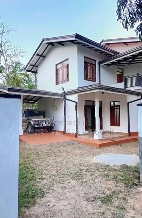 2 Story House For Sale in Hapugoda Kandana