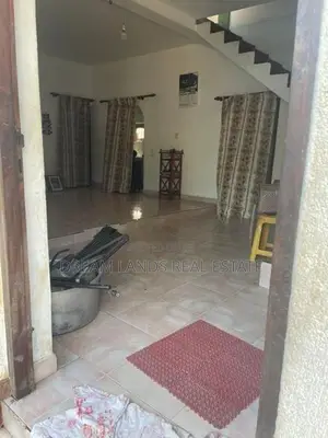 3BED HOUSE FOR SALE IN WELLAMPITIYA (SP1140)