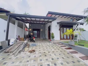 9 P With single Storied House In Malabe