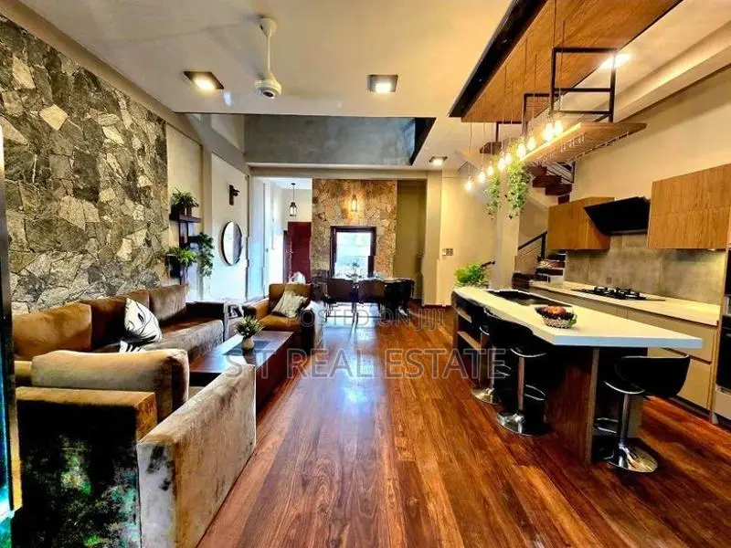 Semi Furnished Luxury 2 Story House For Sale In Thalawathugoda