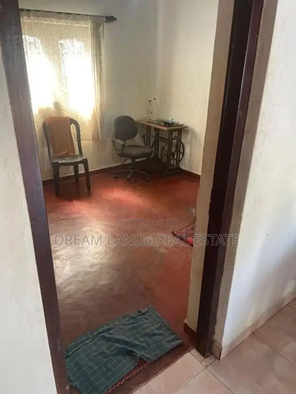 3BED HOUSE FOR SALE IN WELLAMPITIYA (SP1140)
