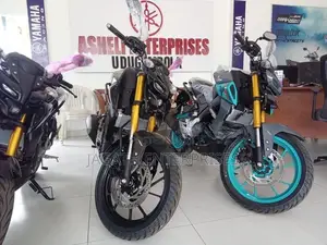 Yamaha MT 15 Black metallic 2026