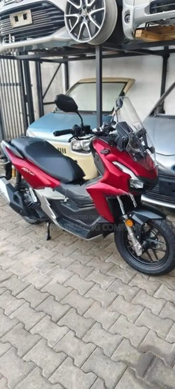 Honda ADV 160 2023