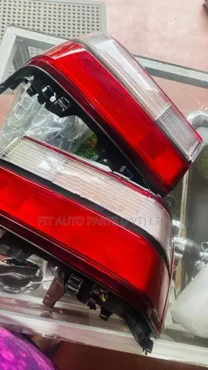AE100 Tail Lamps