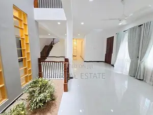 Modern Designed Luxury Two Story House For Sale In Thalawathugoda