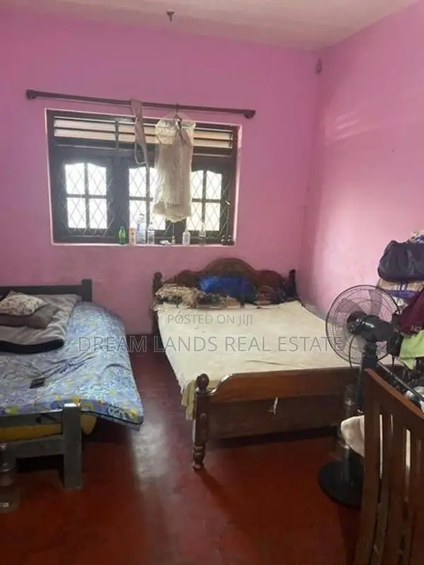 3BED HOUSE FOR SALE IN WELLAMPITIYA (SP1140)