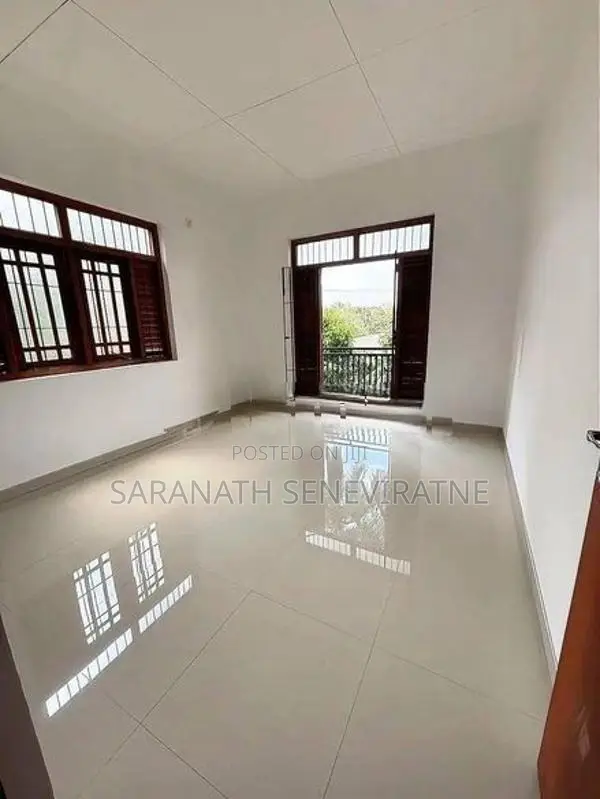 2 Story House For Sale in Hapugoda Kandana