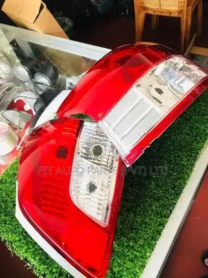 Totota Belta Tail Lights