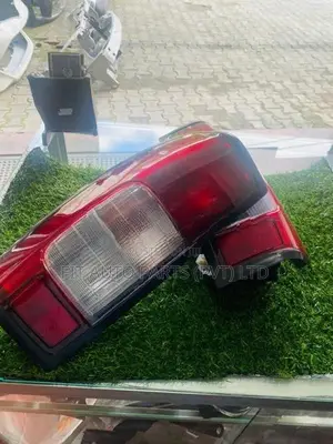 D22 Tail Lamps