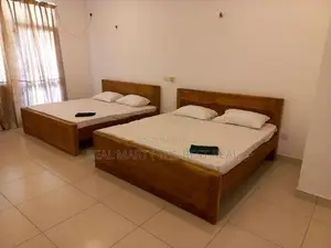 Nugegoda : 6BR (10 perches) House for Sale
