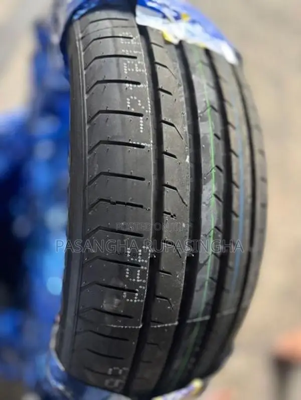215/55R Comforser Tyre (High Performance) - VEZEL LEAF