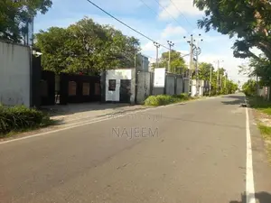 Warehouse for Sale Mount Lavinia temples Rd