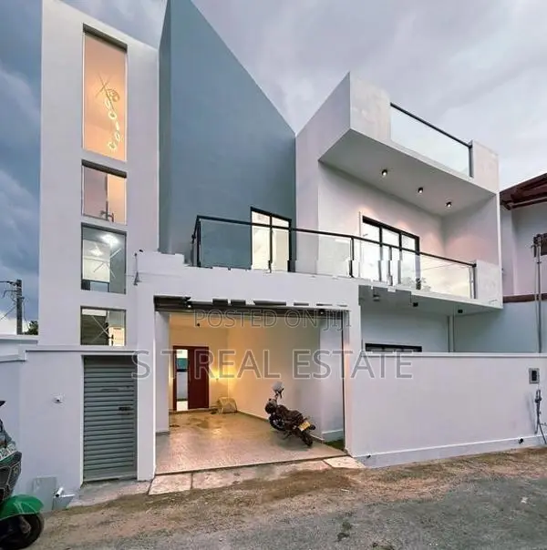 Modern Designed Luxury Three Story House For Sale In Athurugiriya