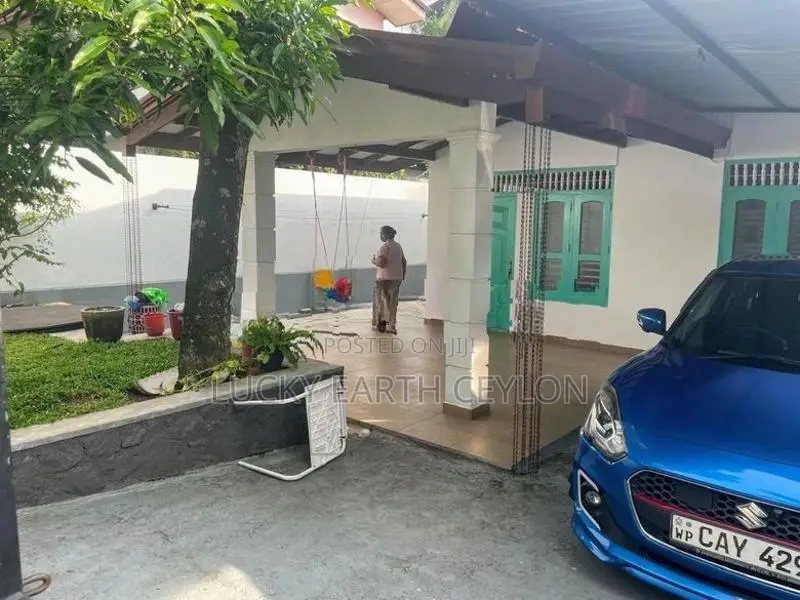 Sale Piliyandala, 1 Story, Unfurnished House For (NZMS3061)