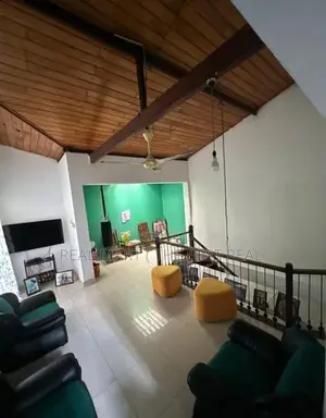 Battaramulla : 3BR (7.5 perches) House for Sale at Thalahena