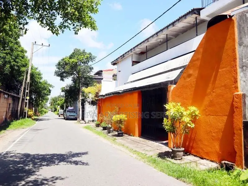 Rathmalana Commercial Property for Sale