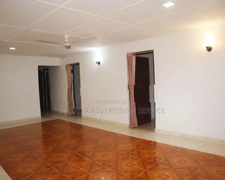 House for Sale in Prime Location Rathmalana