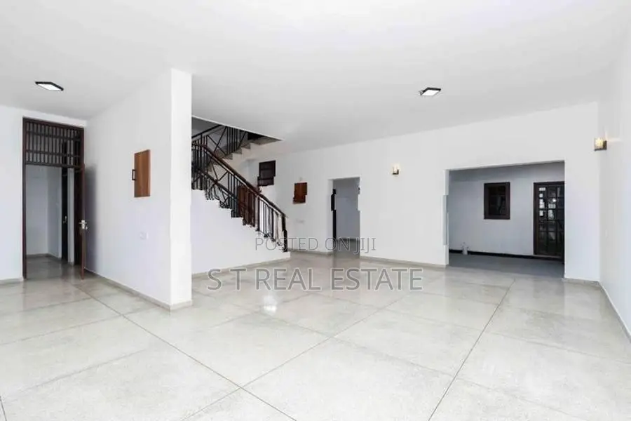 Jogging Track Facing Luxury Two Story House For Sale In Delkanda