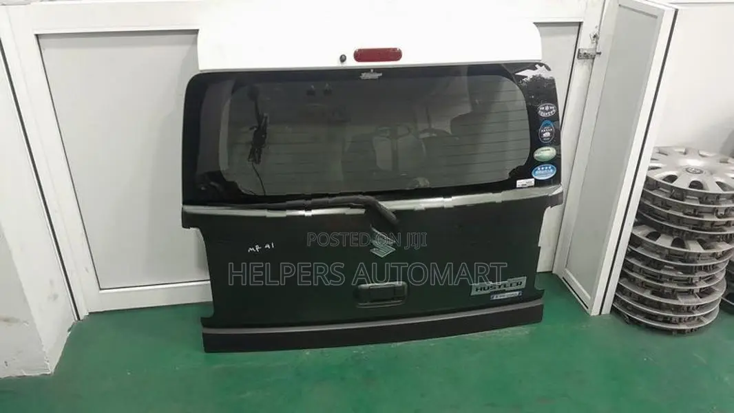 Suzuki Hustle MR41 Dicky Door