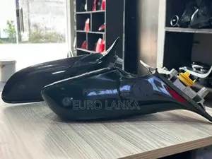 BMW F30 318i Side Mirror