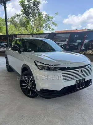 Honda Vezel Z Play 2025