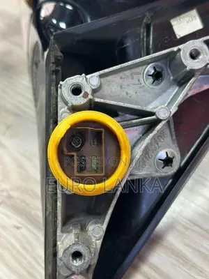BMW F30 318i Side Mirror