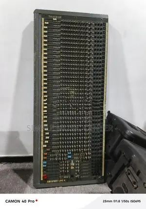 Soundcraft Spirit Live 4 Audio Mixer / Mixing Console