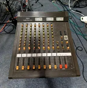 Yamaha Mixer MC 802