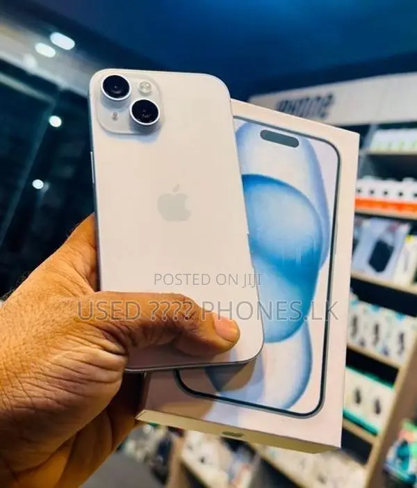 Apple iPhone 15 256GB (Used)
