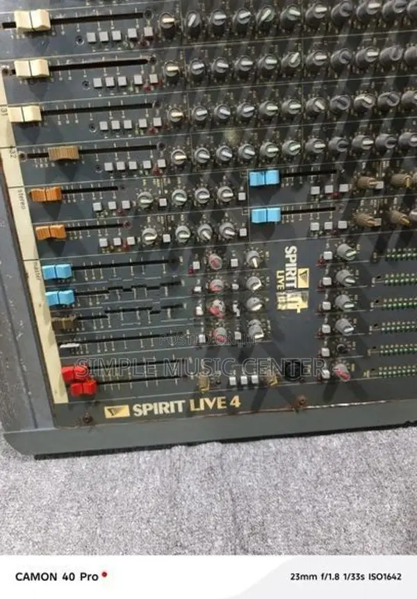 Soundcraft Spirit Live 4 Audio Mixer / Mixing Console