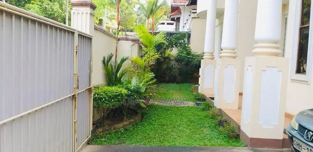 Luxury Two Storey House for Sale Kotte