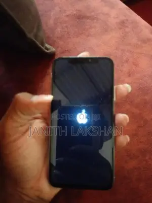 Apple iPhone X (Used)