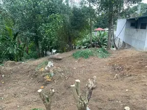 Land in Katugasthota
