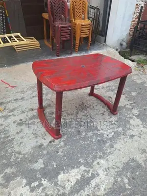 Nippon Plastic Table