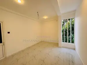 Modern Brand New solid super luxury 2 Story House-piliyandala