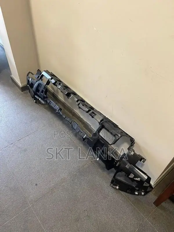 Genuine New Defender 2025 P300e P400 rear bumper