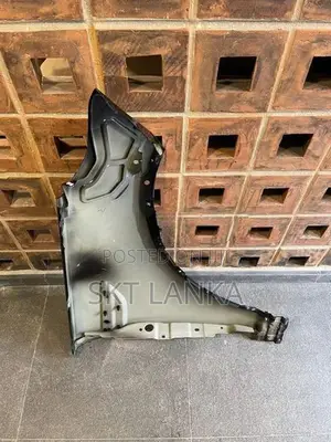 Genuine Discovery 5 2019 HSE fenders bumper bonnet