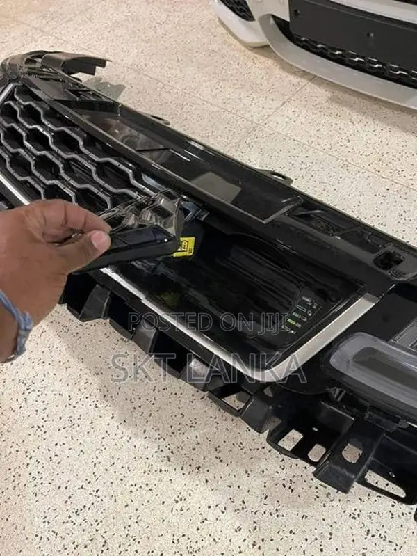 Genuine Range Rover Sport 2019 facelift PIXEL LED headlights grill