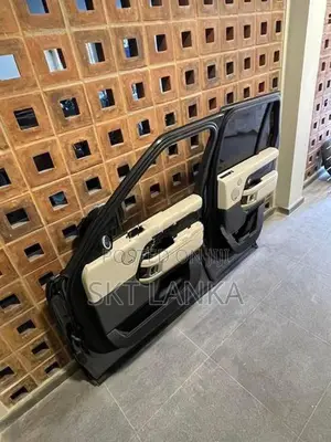 Genuine Range Rover Vogue 2019 Autobiography complete doors side mirro