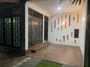 Boralesgamuwa Luxury Two Story House For Sale