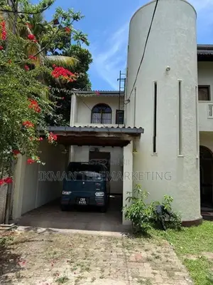 House for Rent – Katubedda, Moratuwa (first Floor Unit)