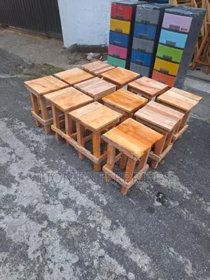 Mahogany Wooden Stools 18 Inches